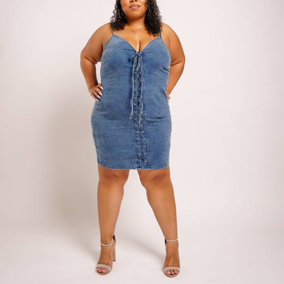 Plus size denim dress - Picture 1 of 2